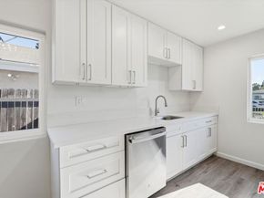 3623 W 105th Street, Inglewood CA 90303