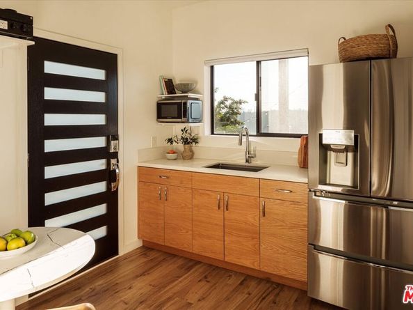 474 Vista Gloriosa Drive, Los Angeles CA 90065