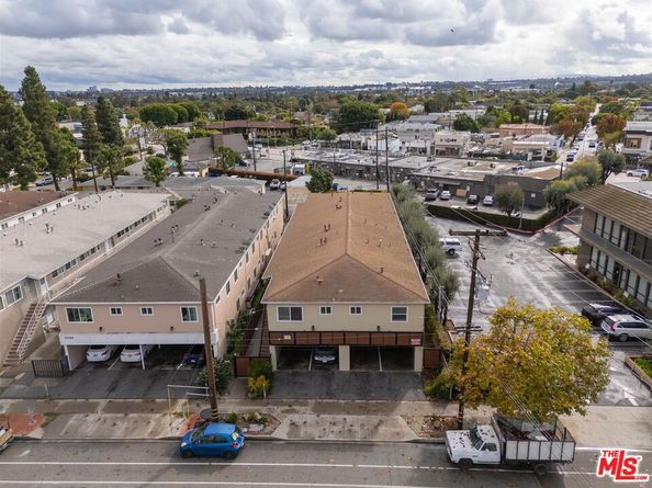 12592 Washington Place, Los Angeles CA 90066