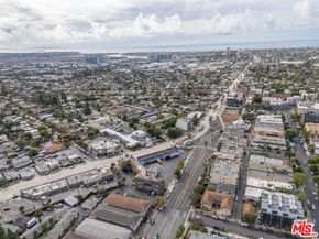 12592 Washington Place, Los Angeles CA 90066