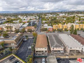 12592 Washington Place, Los Angeles CA 90066