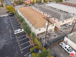 12592 Washington Place, Los Angeles CA 90066