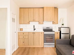 1615 S Crescent Heights Boulevard, Los Angeles CA 90035