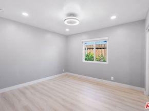 8901 Rubio Avenue, North Hills CA 91343