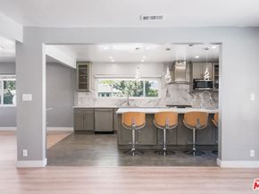 8901 Rubio Avenue, North Hills CA 91343