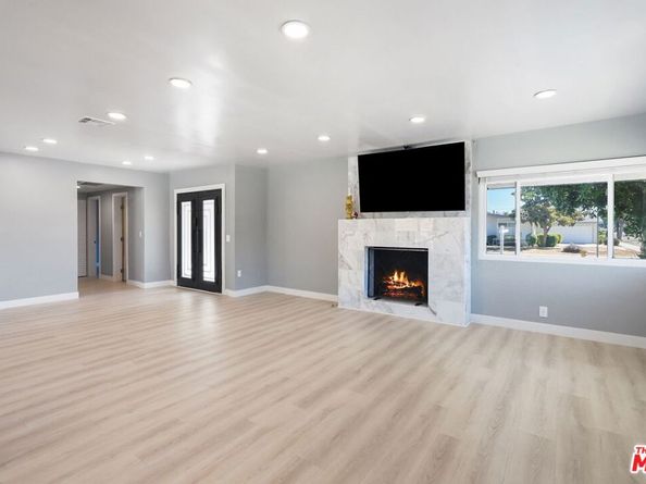 8901 Rubio Avenue, North Hills CA 91343