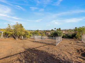 9720 Graceland Way, San Diego CA 92129