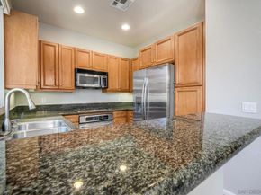 10804 Serafina Lane 6, San Diego CA 92128