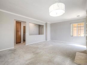 10804 Serafina Lane 6, San Diego CA 92128