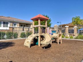 10804 Serafina Lane 6, San Diego CA 92128