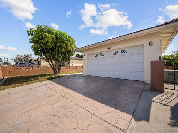 1137 Twining Ave, San Diego CA 92154
