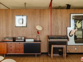 1811 Bel Air Road, Los Angeles CA 90077