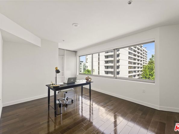901 S Flower Street 700, Los Angeles CA 90015
