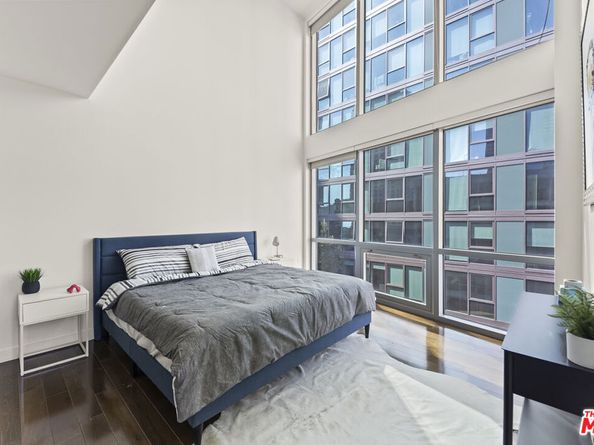 901 S Flower Street 700, Los Angeles CA 90015