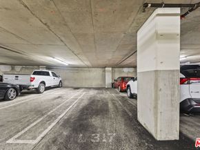 901 S Flower Street 700, Los Angeles CA 90015