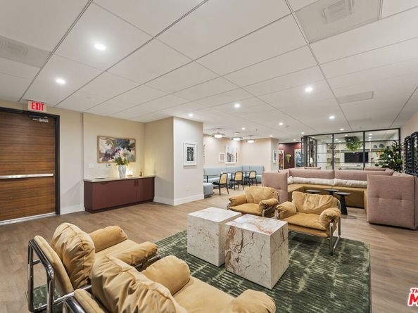 901 S Flower Street 700, Los Angeles CA 90015