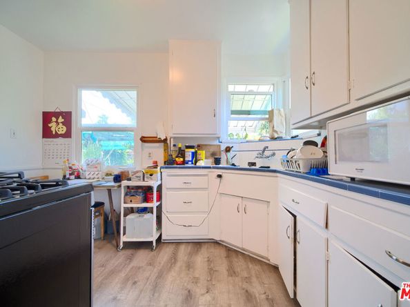 3973 Coolidge Avenue, Los Angeles CA 90066