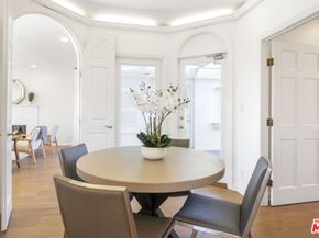 905 Berkeley Street, Santa Monica CA 90403