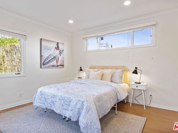 905 Berkeley Street, Santa Monica CA 90403