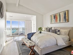 905 Berkeley Street, Santa Monica CA 90403