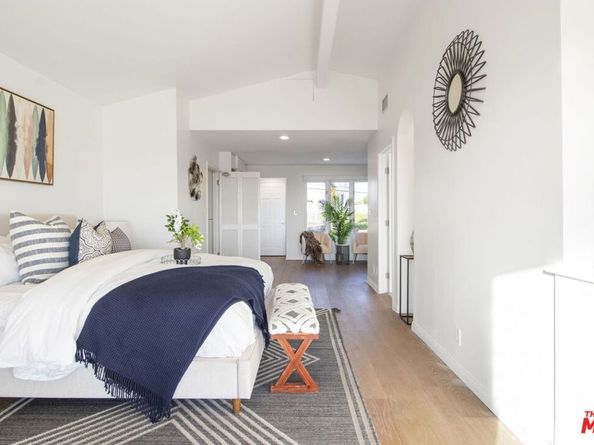 905 Berkeley Street, Santa Monica CA 90403