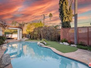 905 Berkeley Street, Santa Monica CA 90403