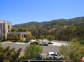 1529 Michael Lane, Pacific Palisades CA 90272