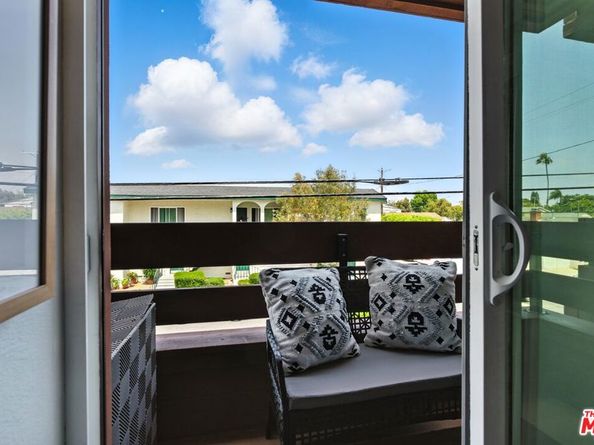12602 Pacific Avenue 5, Los Angeles CA 90066