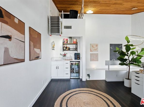 12602 Pacific Avenue 5, Los Angeles CA 90066