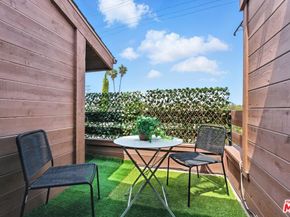 12602 Pacific Avenue 5, Los Angeles CA 90066