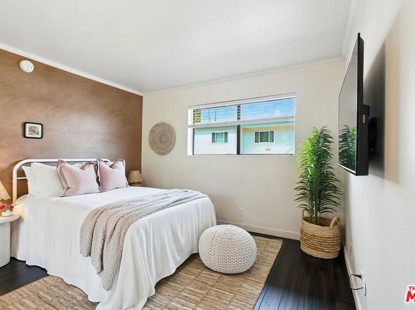 12602 Pacific Avenue 5, Los Angeles CA 90066