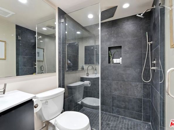12602 Pacific Avenue 5, Los Angeles CA 90066