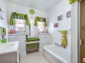 1421 S Ridgeley Drive, Los Angeles CA 90019
