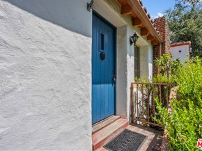 1153 Ruberta Avenue, Glendale CA 91201