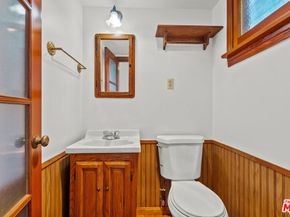 1153 Ruberta Avenue, Glendale CA 91201