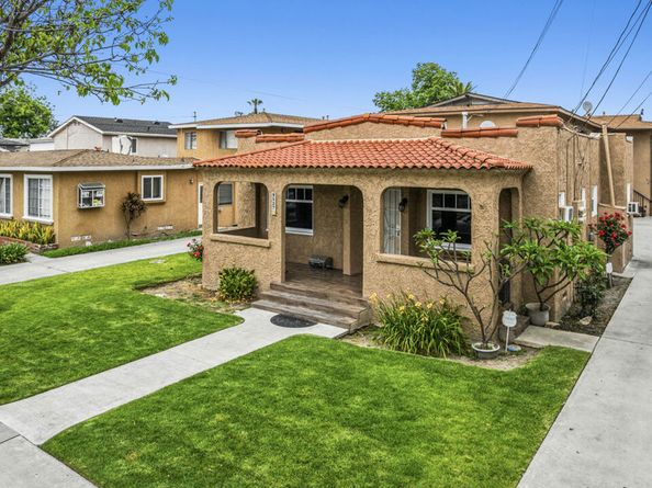 9527 Los Angeles Street, Bellflower CA 90706