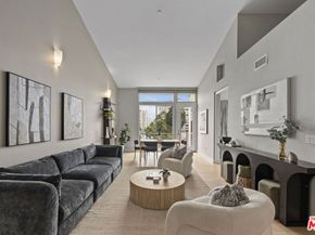 600 S Ridgeley Drive PH11, Los Angeles CA 90036