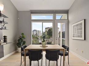 600 S Ridgeley Drive PH11, Los Angeles CA 90036