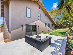 5432 Marjan Avenue, Los Angeles CA 90056