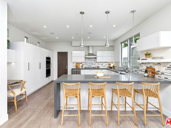 653 Oxford Ave, Venice CA 90291