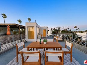 653 Oxford Ave, Venice CA 90291