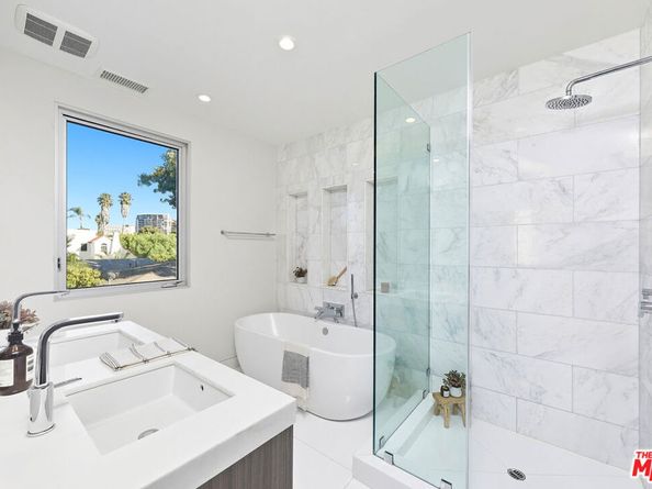 653 Oxford Ave, Venice CA 90291