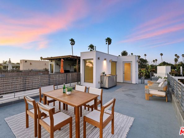 653 Oxford Ave, Venice CA 90291