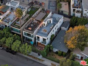 653 Oxford Ave, Venice CA 90291