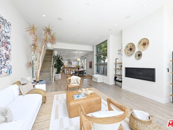 653 Oxford Ave, Venice CA 90291