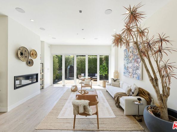 653 Oxford Ave, Venice CA 90291