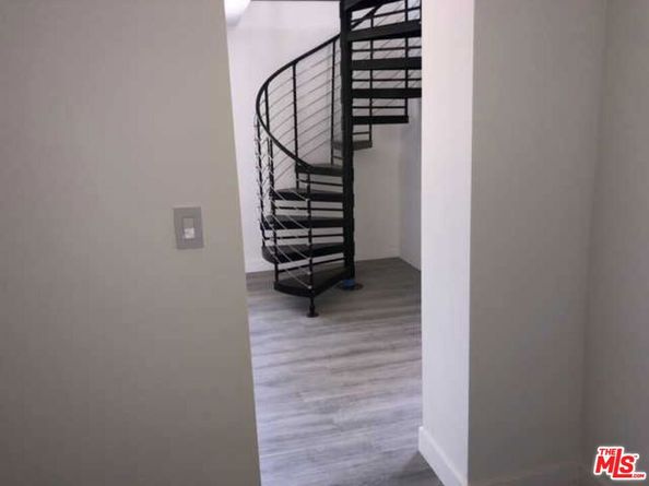 6900 Treasure Trail, Los Angeles CA 90068