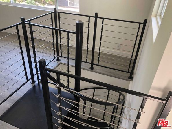 6900 Treasure Trail, Los Angeles CA 90068