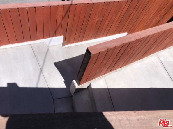 6900 Treasure Trail, Los Angeles CA 90068