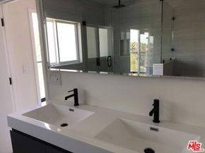 6900 Treasure Trail, Los Angeles CA 90068
